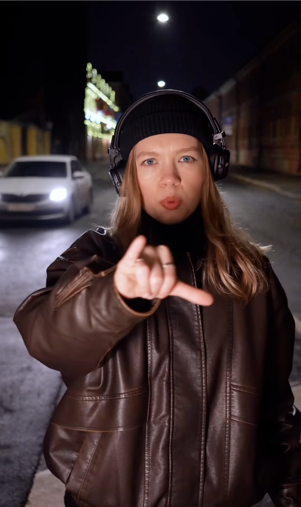 Valeria Parshakova — Deaf actress, study subject